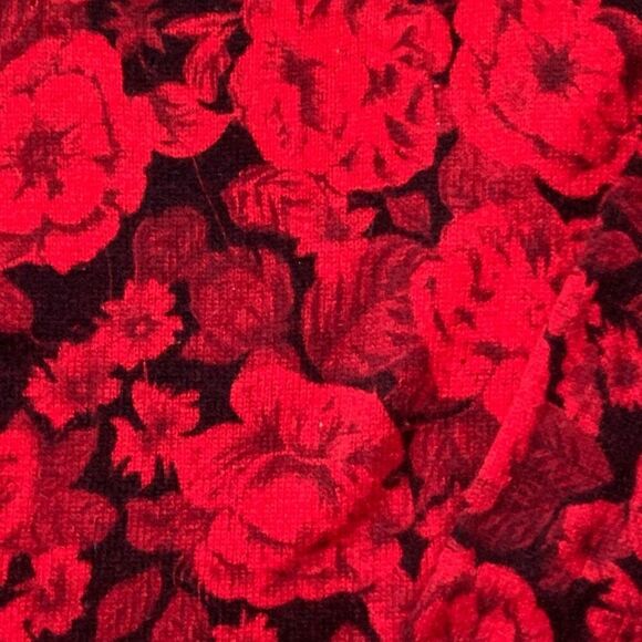 Vintage 90s Sweater Cherry Red Black Dark Floral Knit Pullover Wool Angora - Picture 8 of 9